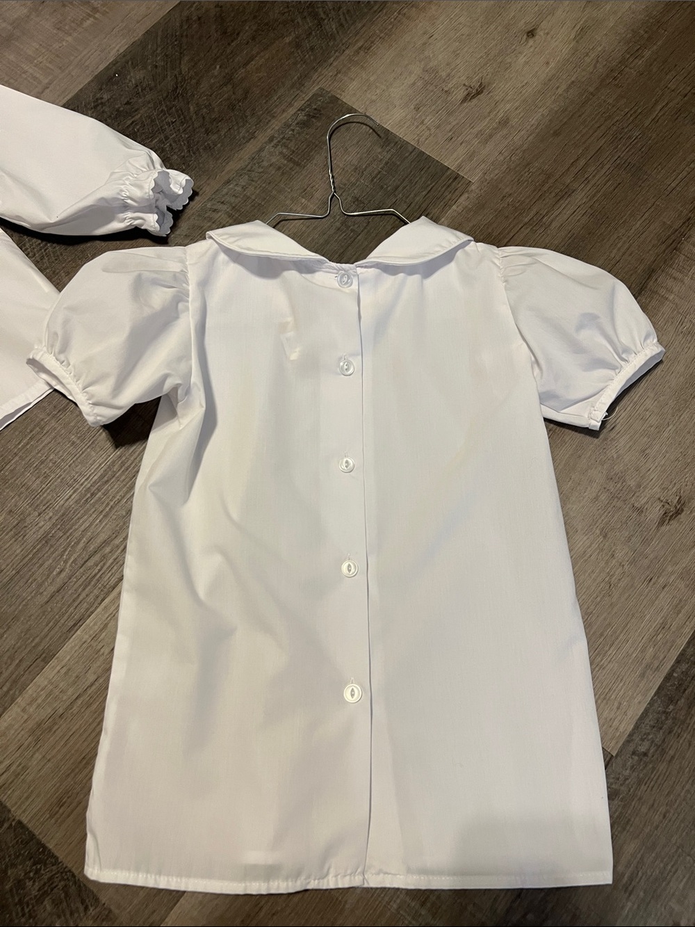 The Beaufort Bonnet Company Peter Pan Collar
Shirts size 8 & 10 - Picture 9 of 12